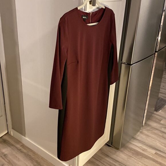 Alyx Dress  - Picture 3 of 9